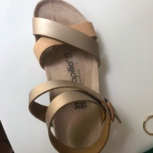 Papillo sandals